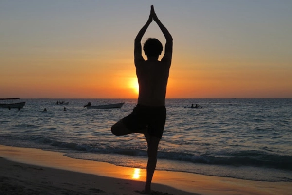 Mách bạn 4 bài tập yoga chữa rối loạn nội tiết tố nữ cực dễ thực hiện. XEM NGAY!
