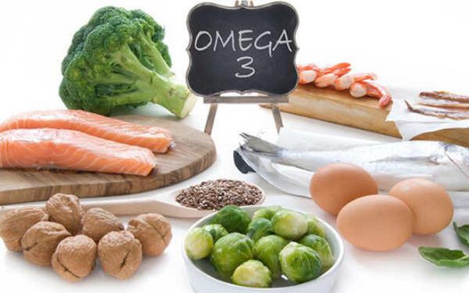 Người bị viêm cột sống dính khớp nên ăn thực phẩm giàu omega 3 