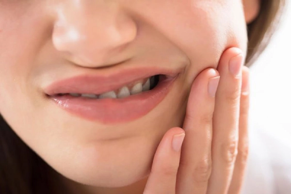 Viêm quanh răng: Tổng quan về bệnh và cách điều trị hiệu quả